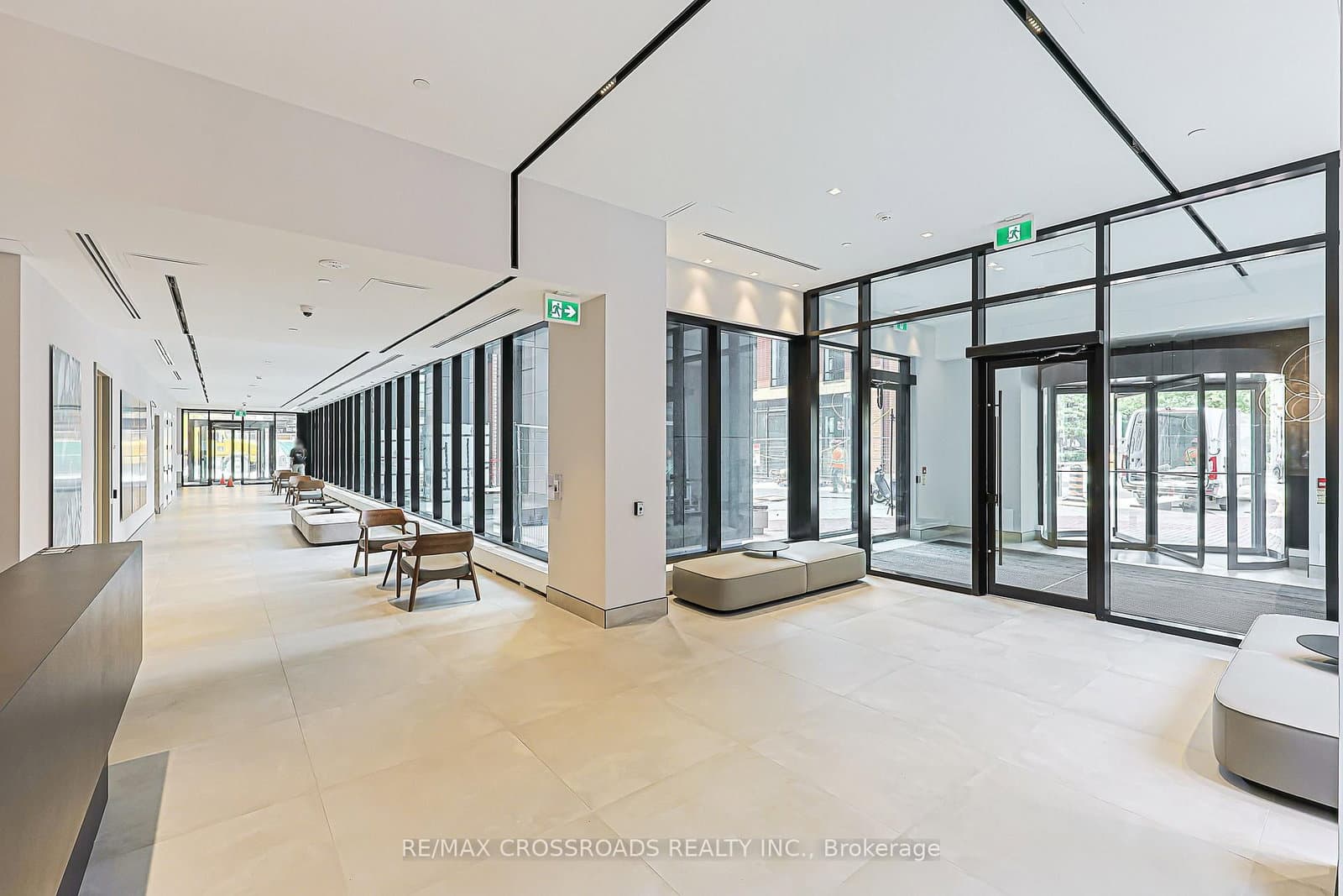 609 Sherbourne Street, Unit 1204 thumbnail 3
