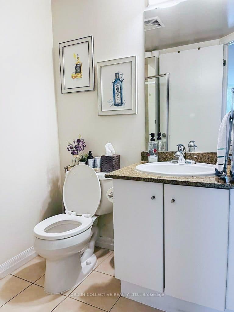 12 Yonge Street, Unit 602 thumbnail 10