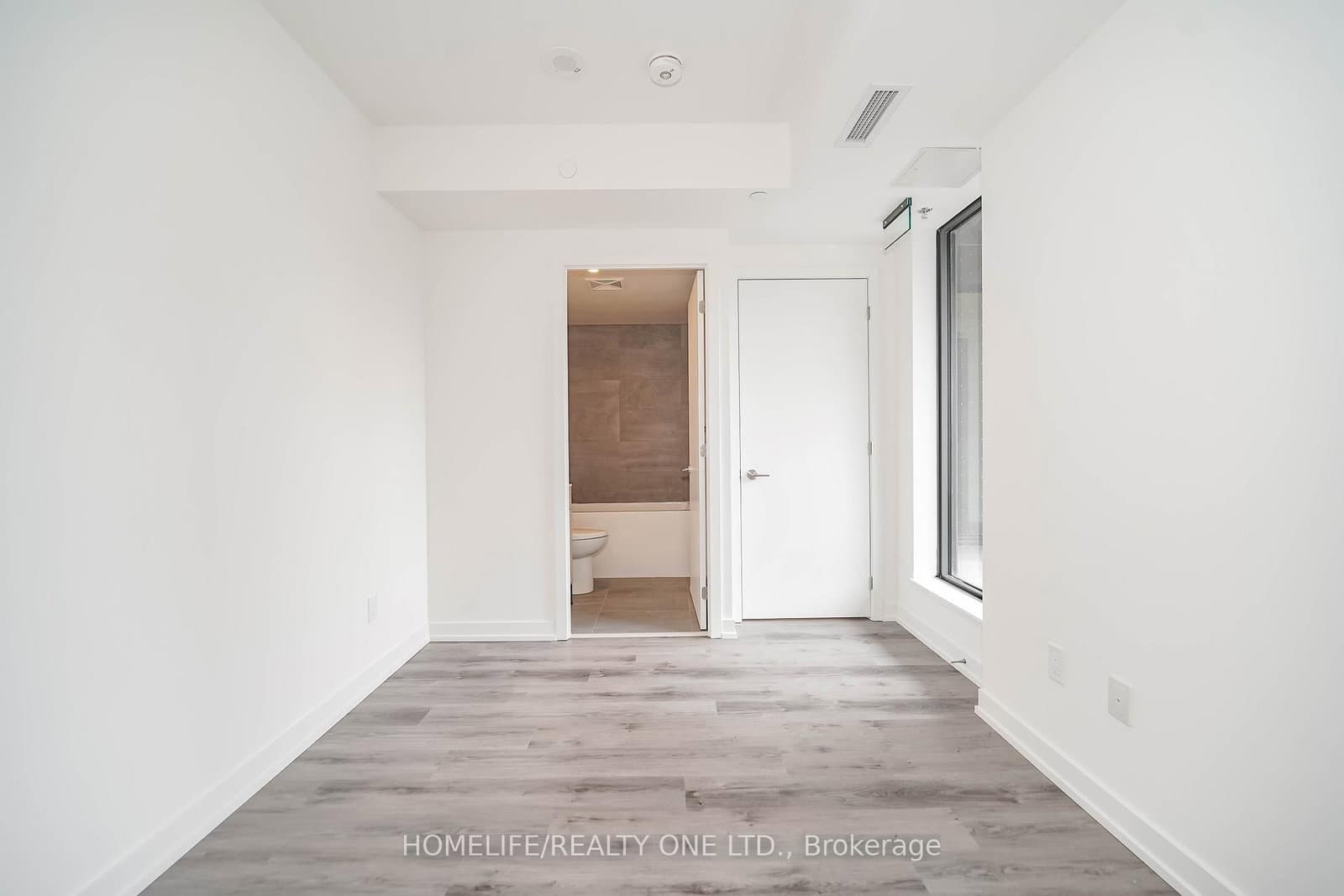 28 Eastern Avenue, Unit 237 thumbnail 17