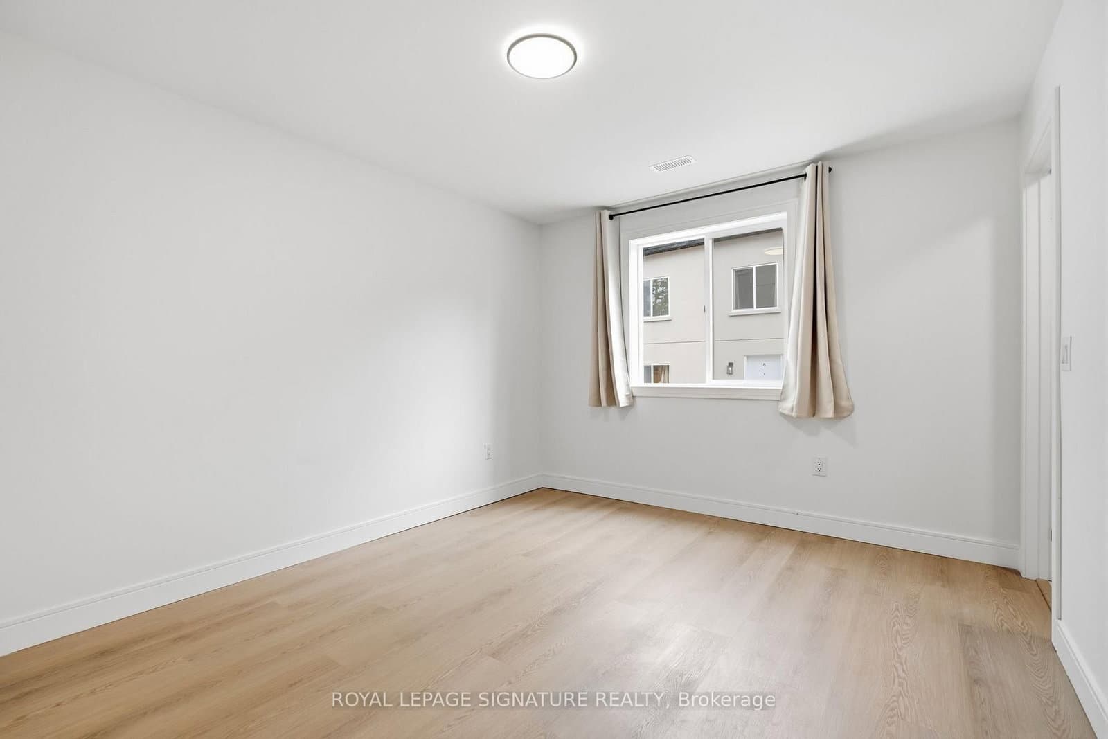 53 Bishop Avenue, Unit 1A thumbnail 12