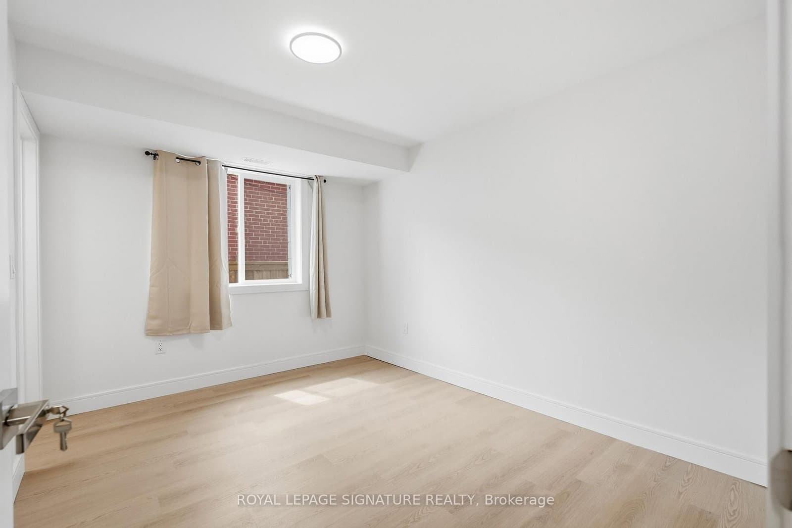 53 Bishop Avenue, Unit 1A thumbnail 15