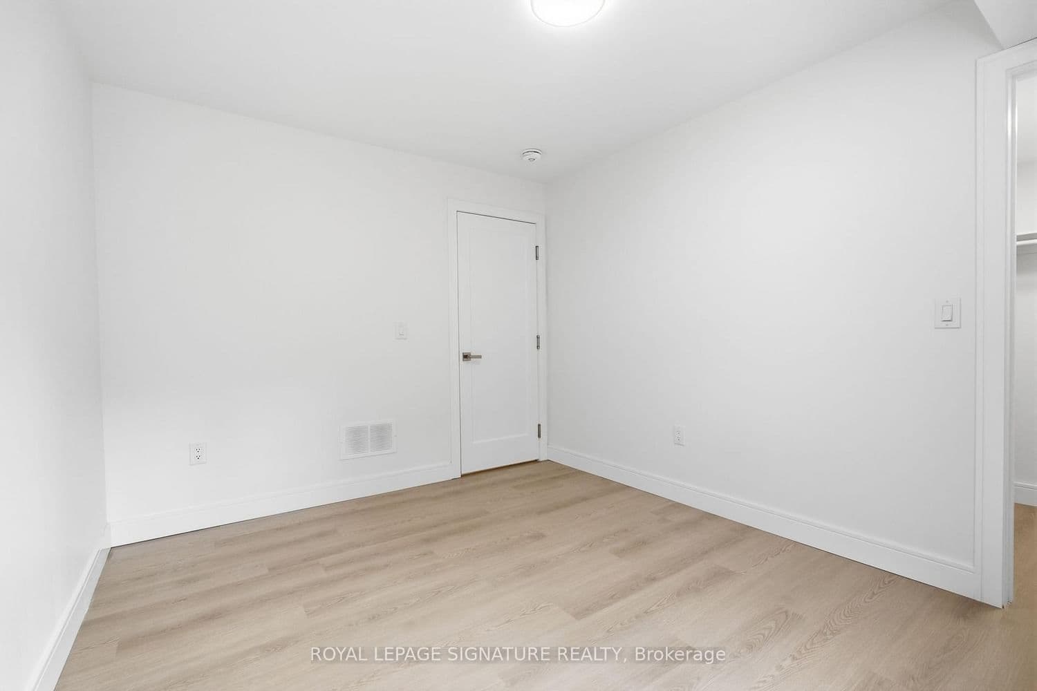 53 Bishop Avenue, Unit 1A thumbnail 16
