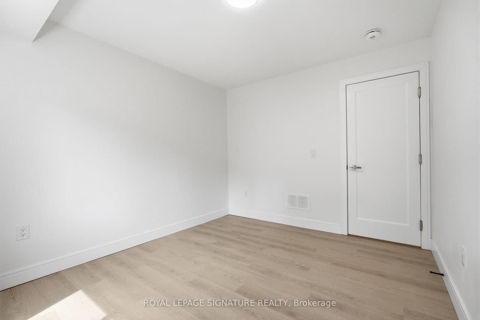 53 Bishop Avenue, Unit 1A thumbnail 17