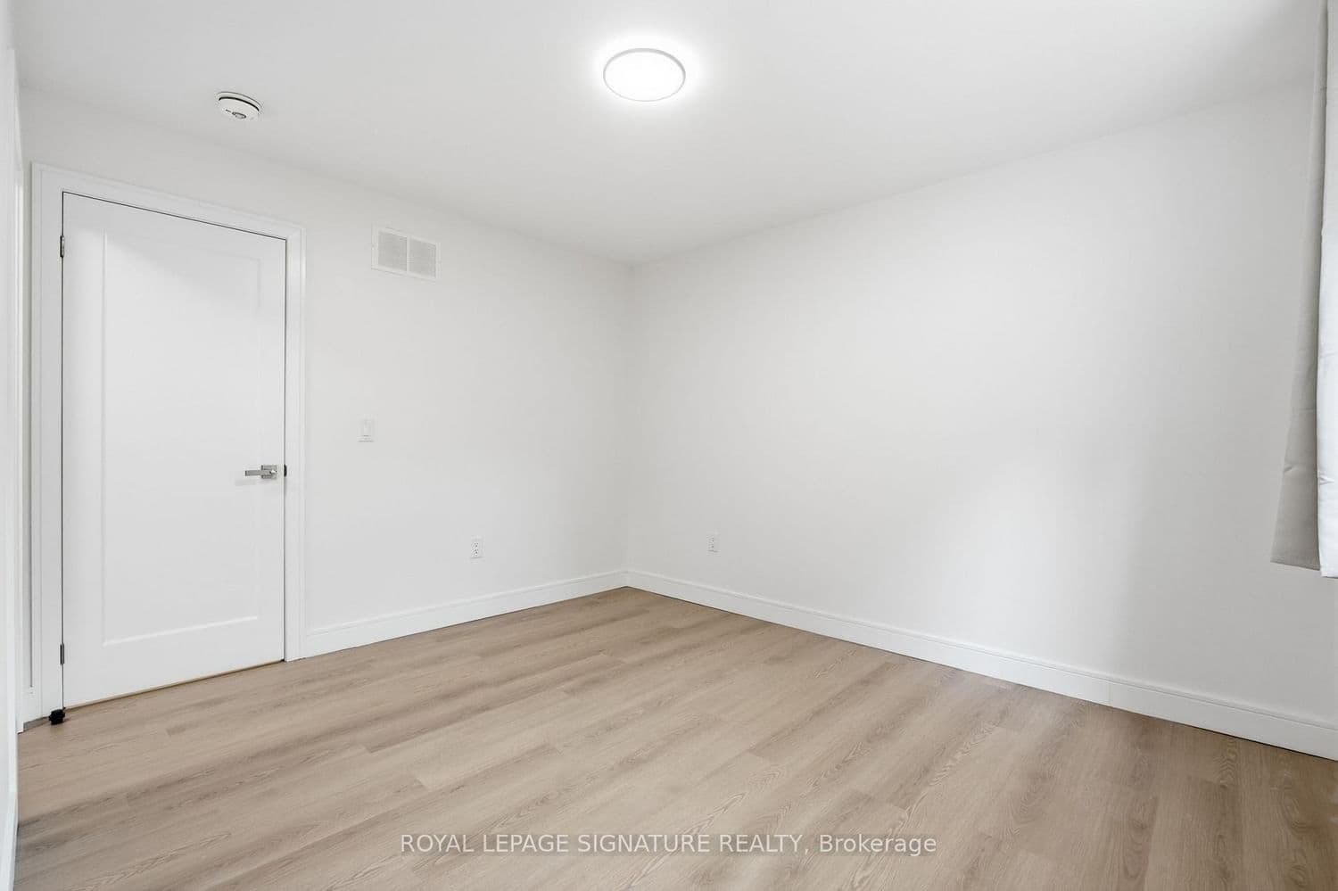 53 Bishop Avenue, Unit 2 thumbnail 16