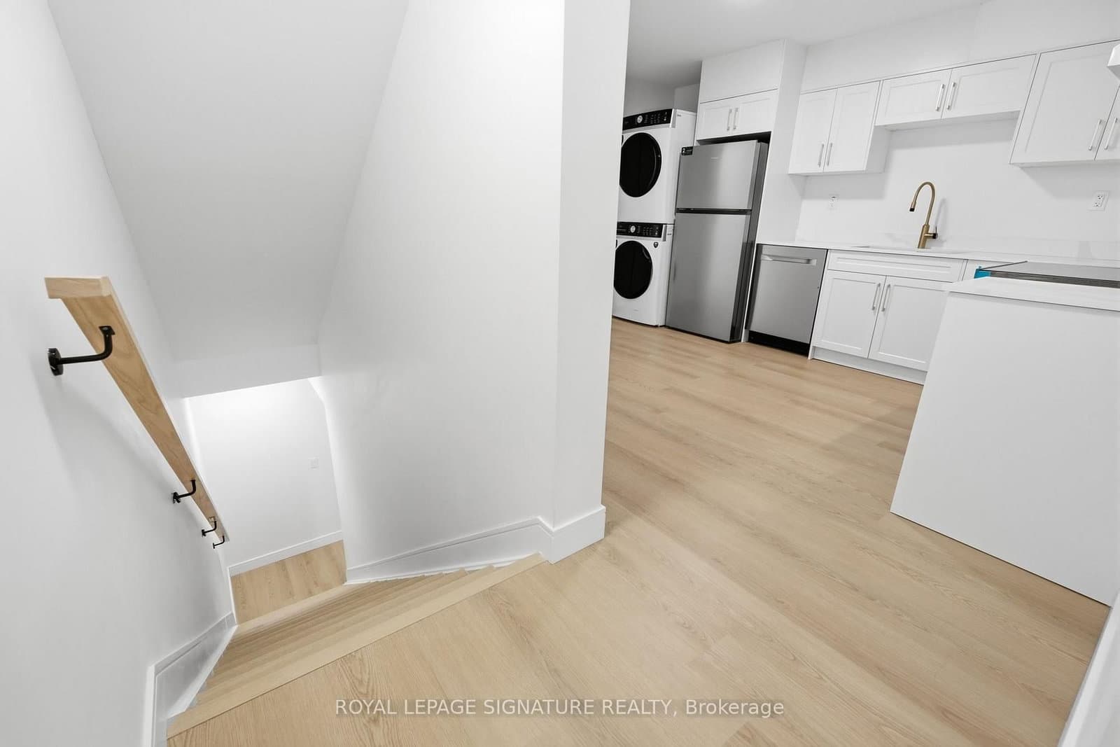 53 Bishop Avenue, Unit 2 thumbnail 19