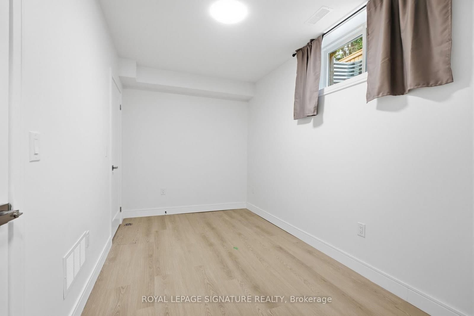 53 Bishop Avenue, Unit 2 thumbnail 26