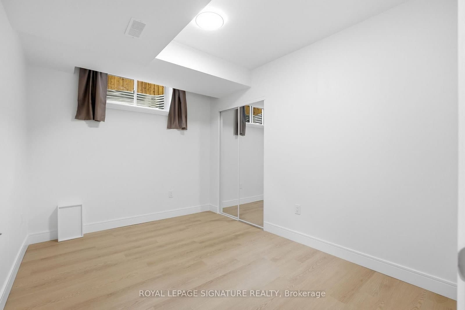 53 Bishop Avenue, Unit 2 thumbnail 29