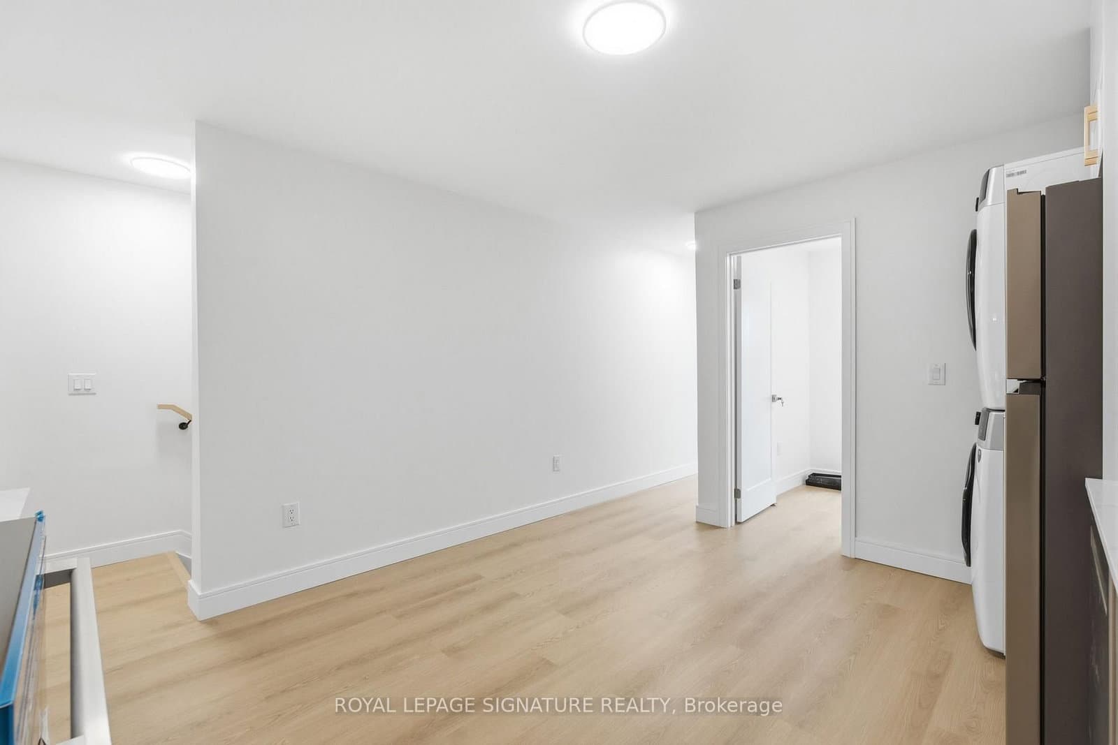 53 Bishop Avenue, Unit 2 thumbnail 3