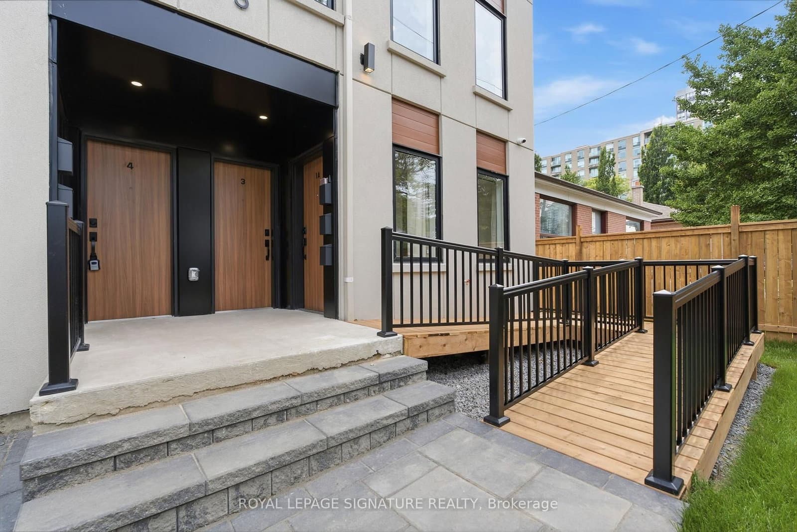 53 Bishop Avenue, Unit 2 thumbnail 41