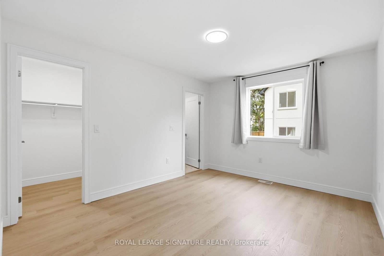 53 Bishop Avenue, Unit 2 thumbnail 8