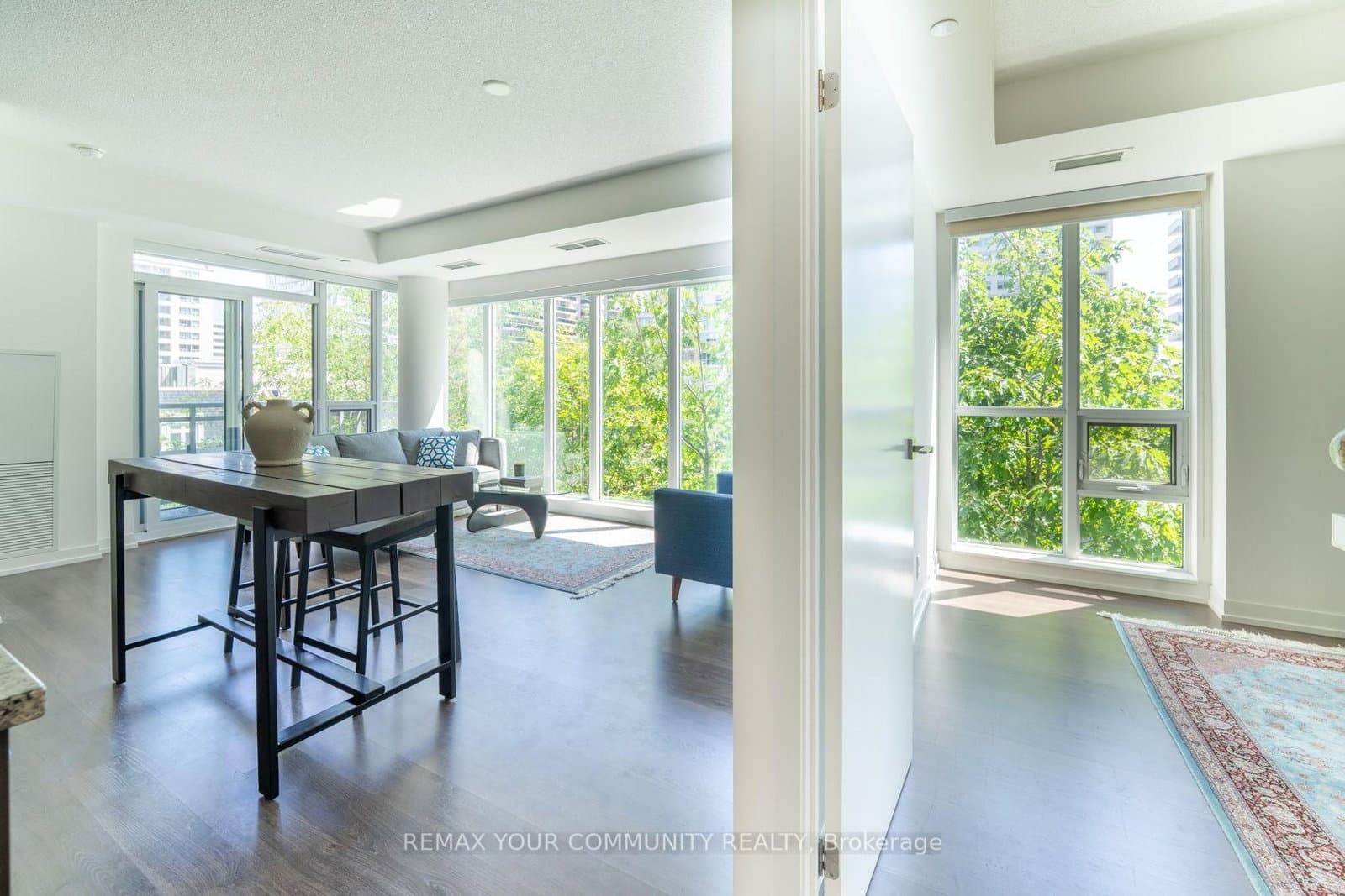 98 Lillian Street, Unit 312 thumbnail 9