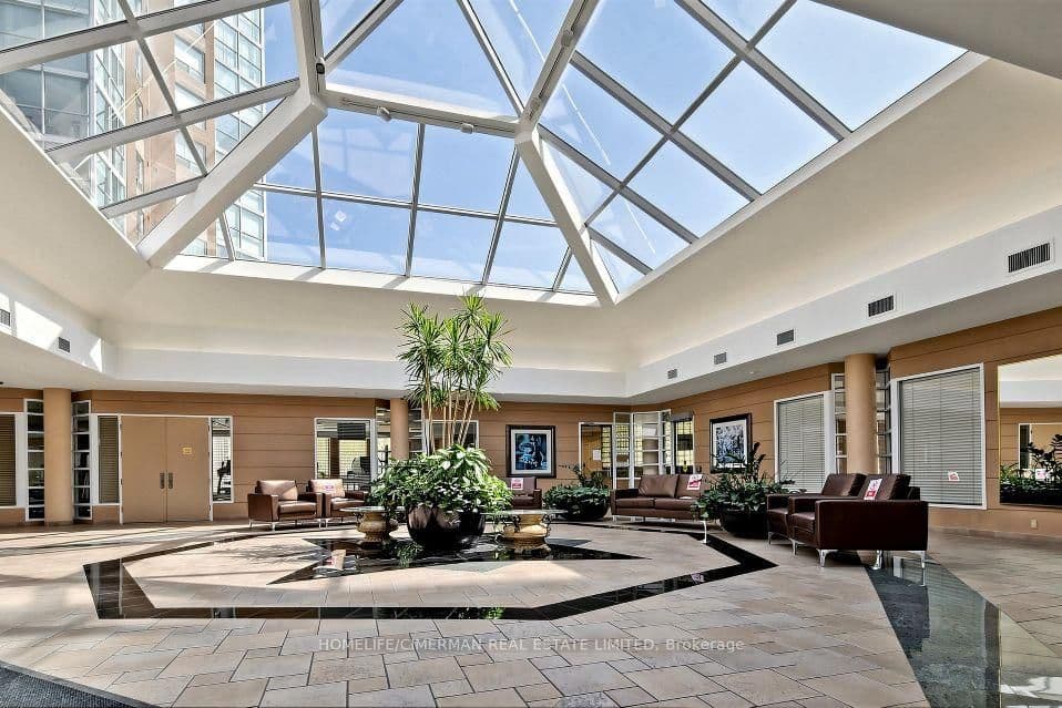 5 Concorde Place, Unit 3302 thumbnail 42