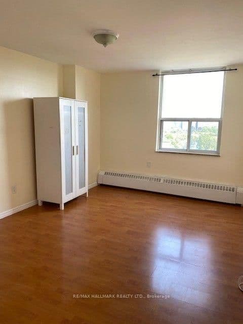 20 Forest Manor Road, Unit 907 thumbnail 14