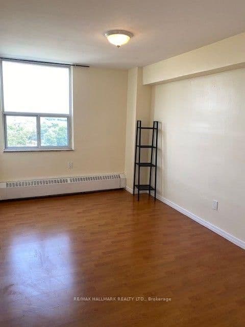 20 Forest Manor Road, Unit 907 thumbnail 20
