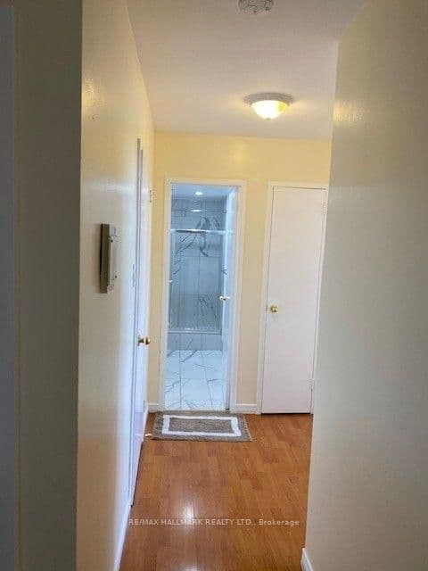 20 Forest Manor Road, Unit 907 thumbnail 23