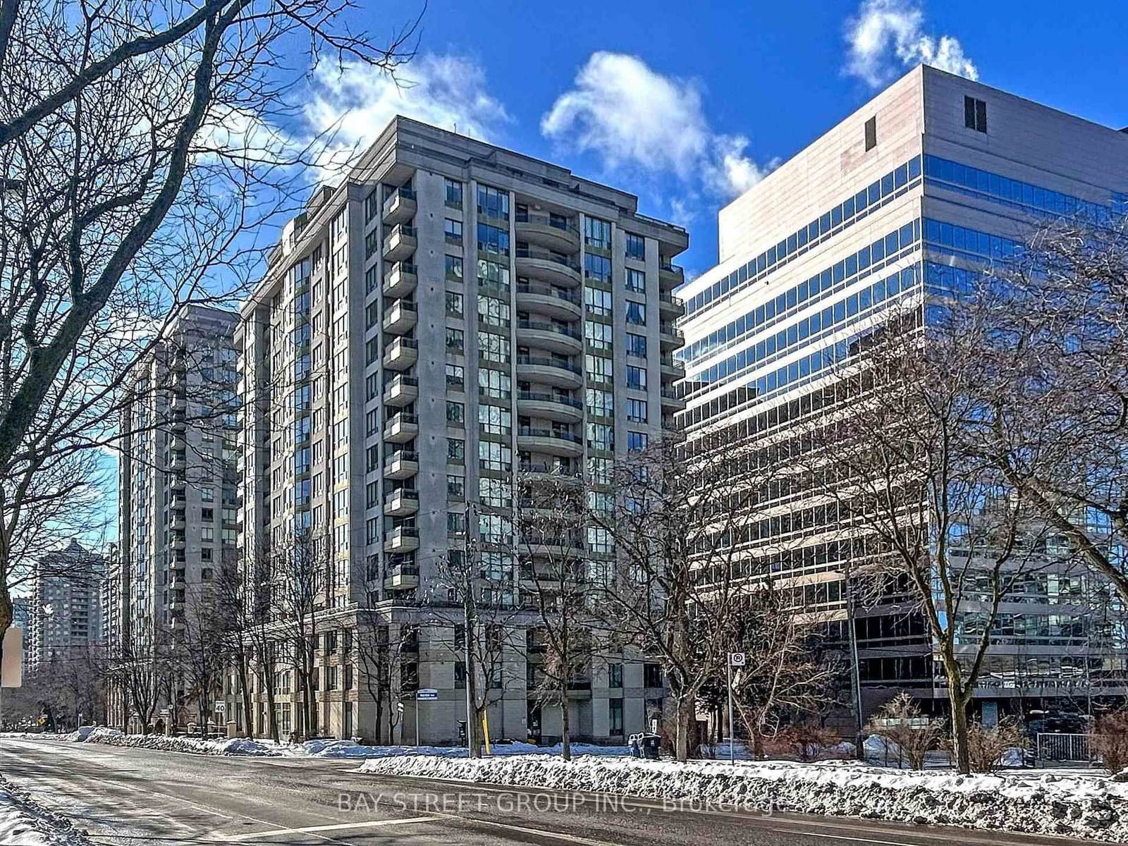 260 Doris Avenue, Unit 906 - Image 1