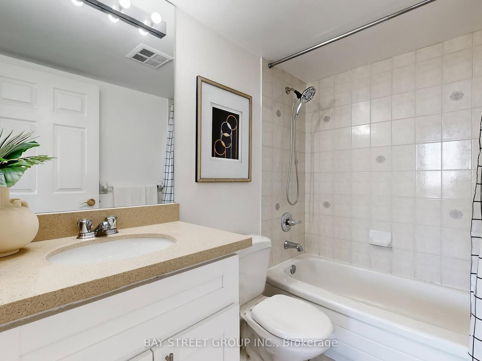 260 Doris Avenue, Unit 906 thumbnail 31