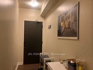 426 University Avenue, Unit 2703 thumbnail 4
