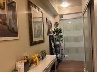 426 University Avenue, Unit 2703 thumbnail 6