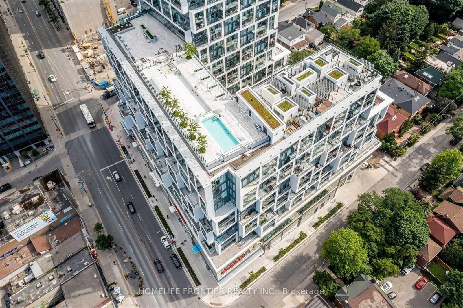 8 Hillsdale Avenue E, Unit 744 thumbnail 11