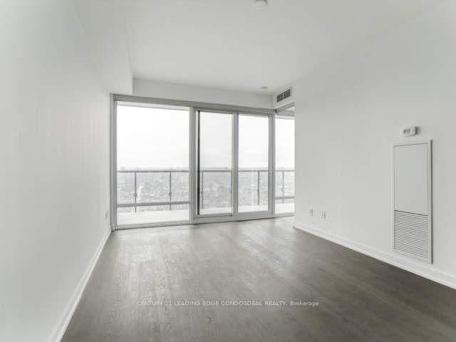 488 University Avenue, Unit 2312 thumbnail 20