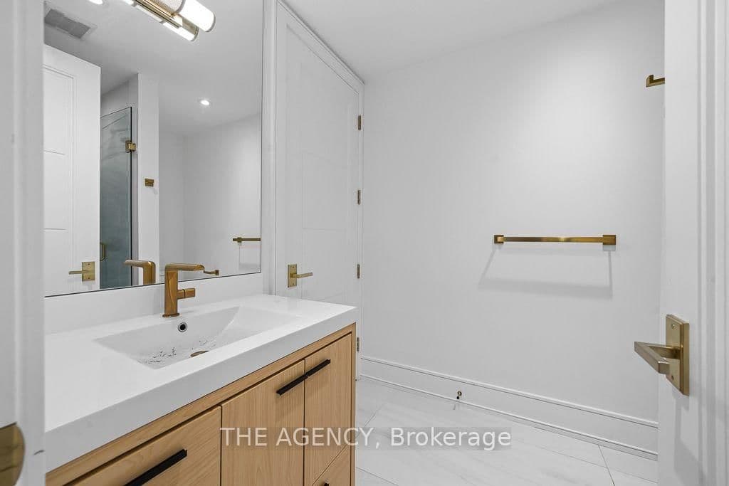 30 Hillhurst Boulevard thumbnail 22