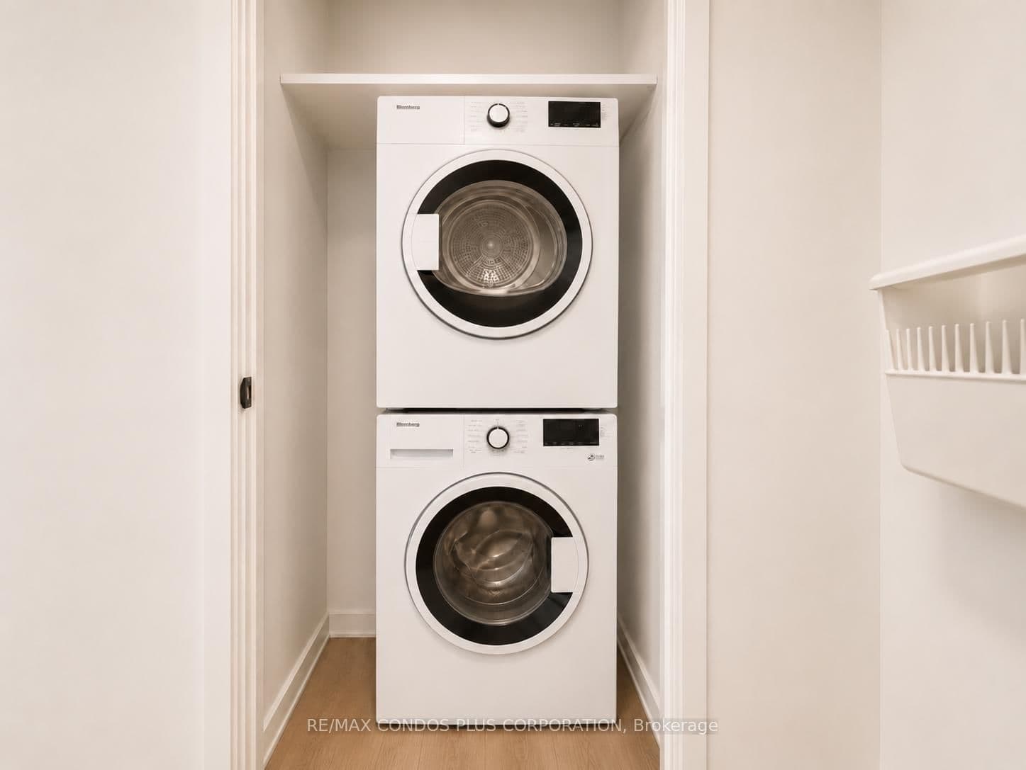 108 Peter Street, Unit 2101 thumbnail 13