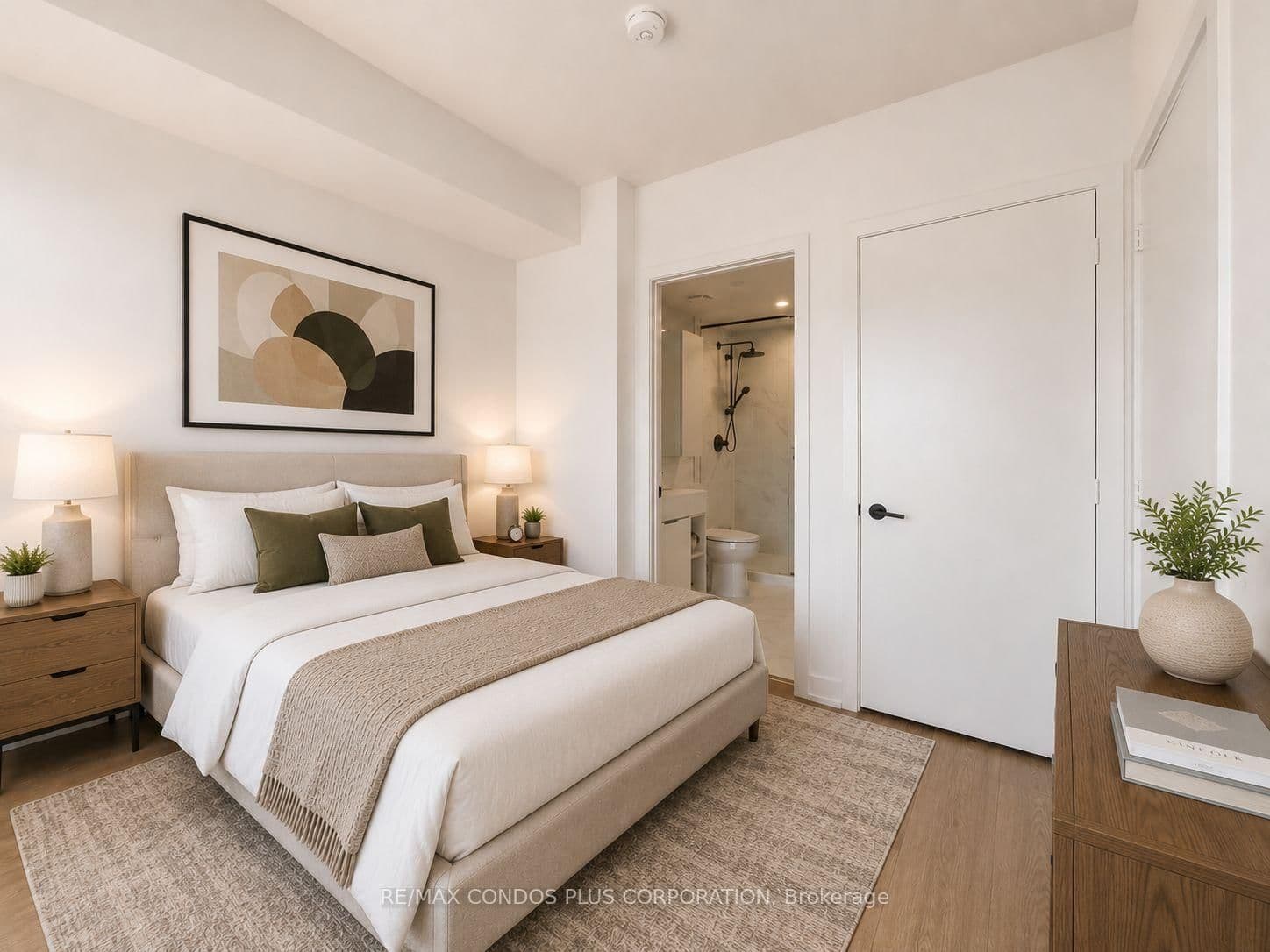 108 Peter Street, Unit 2101 thumbnail 3