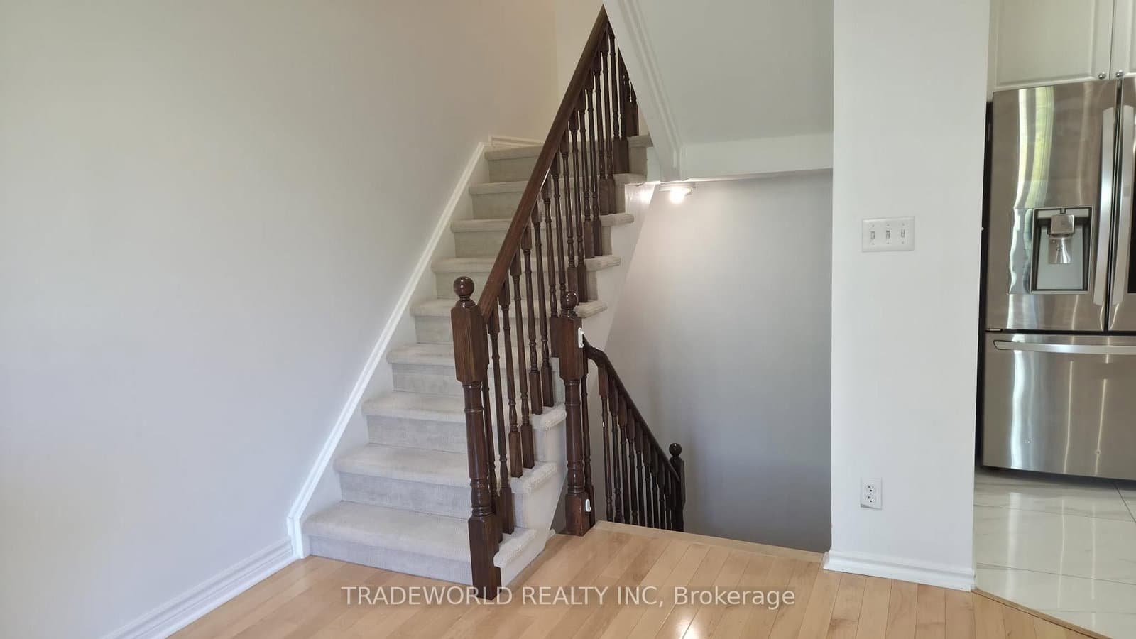 37 Avondale Avenue, Unit 513 thumbnail 11