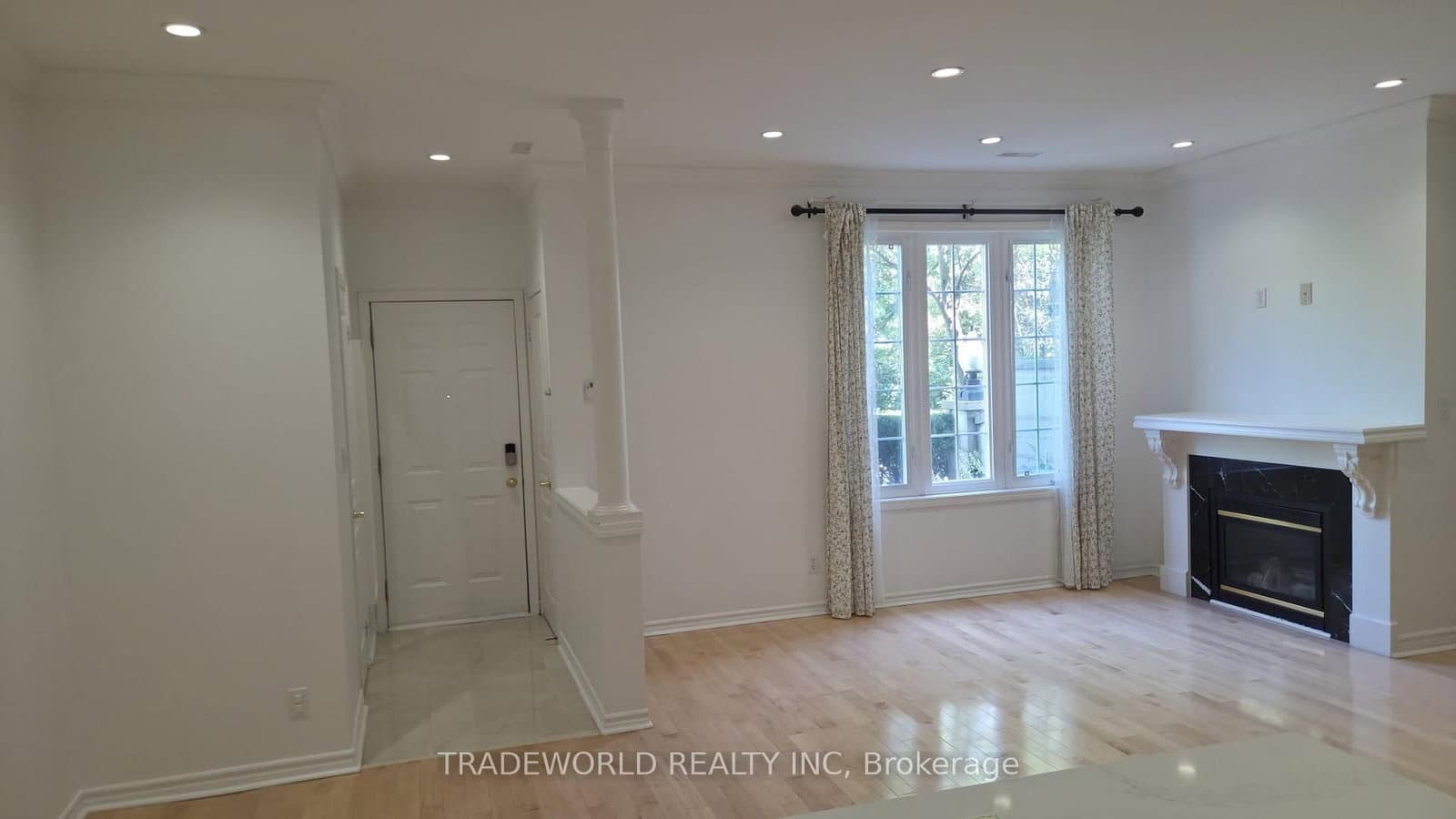 37 Avondale Avenue, Unit 513 thumbnail 6