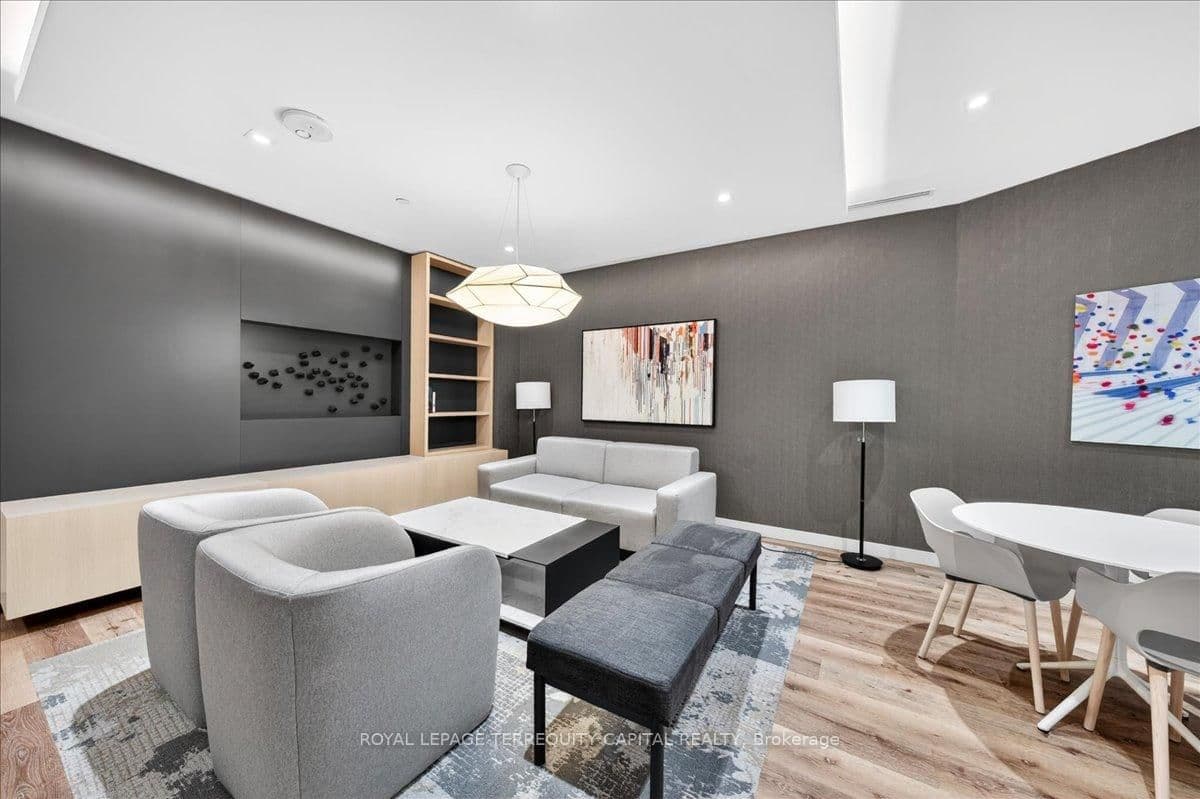 159 Wellesley Street E, Unit 3002 thumbnail 34