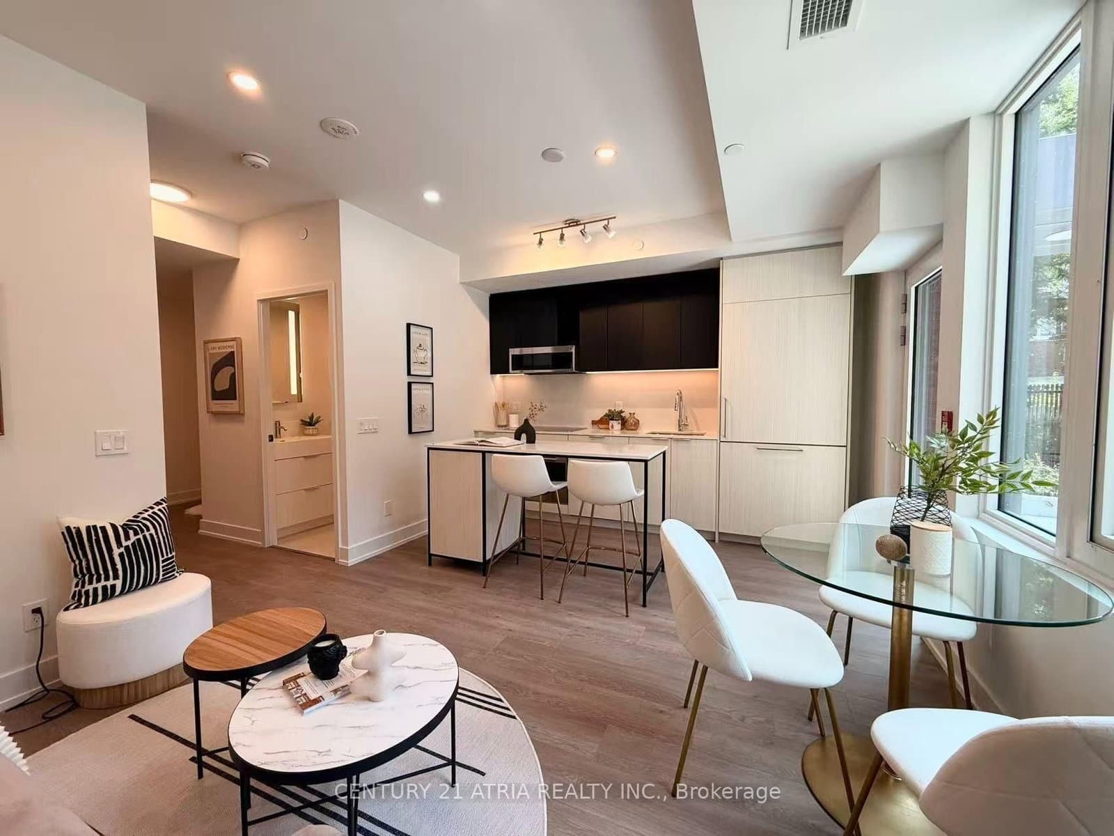 308 Jarvis Street, Unit 103 thumbnail 4