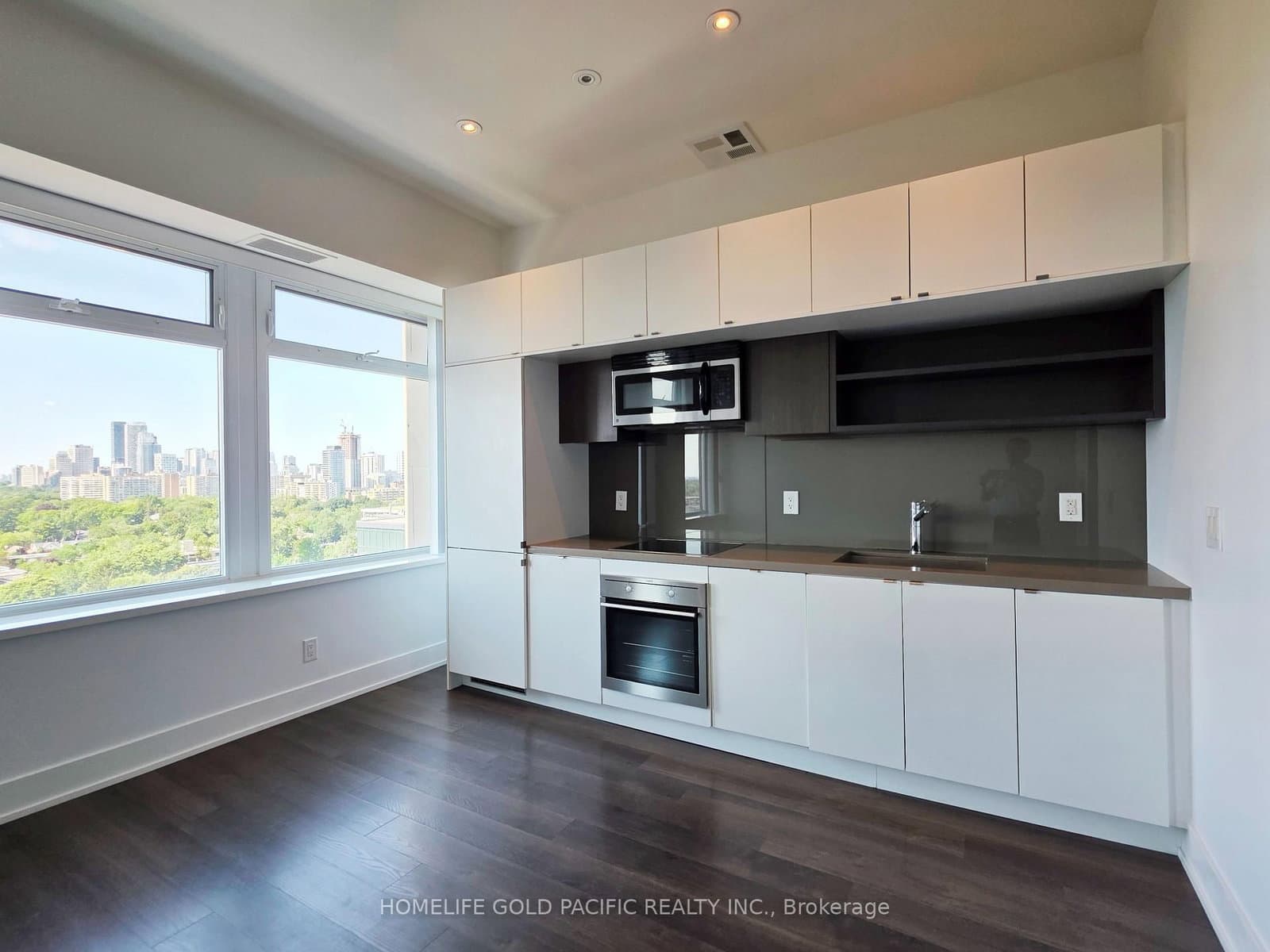 111 St. Clair Avenue W, Unit 1222 thumbnail 4