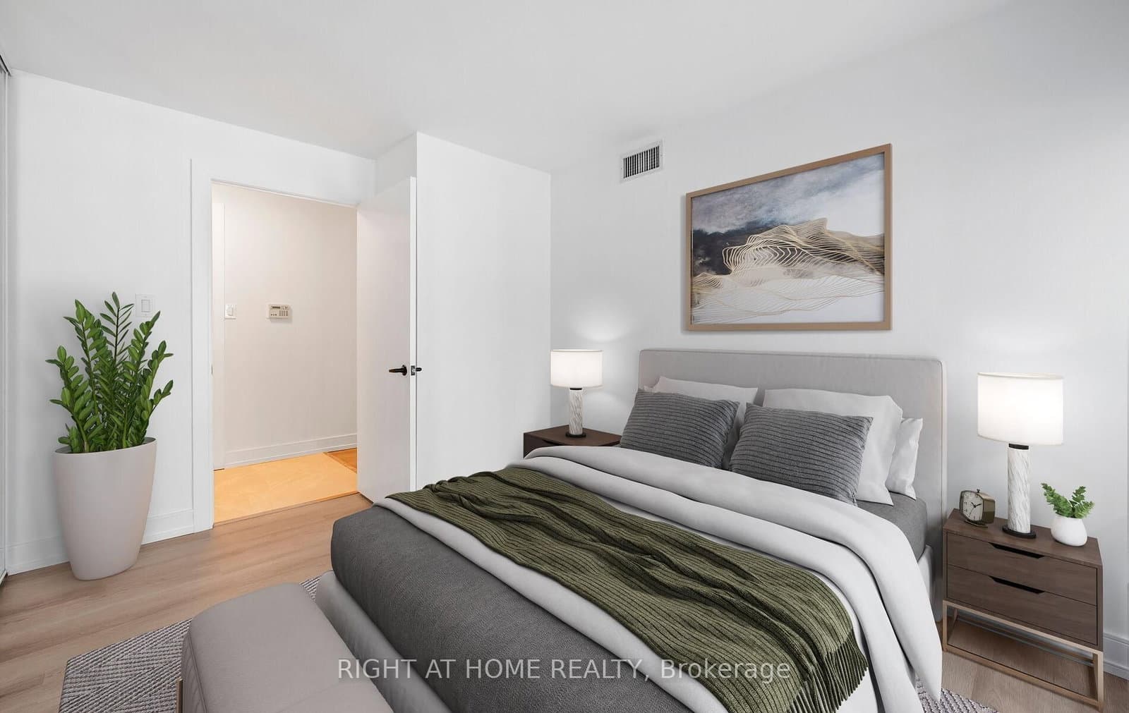 600 Queens Quay, Unit 219 thumbnail 19