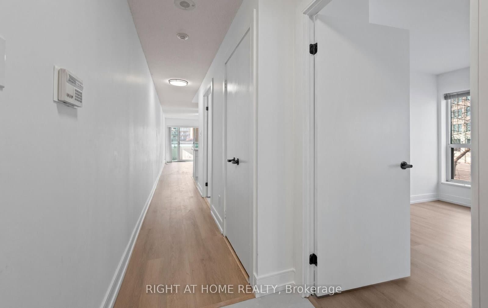 600 Queens Quay, Unit 219 thumbnail 7