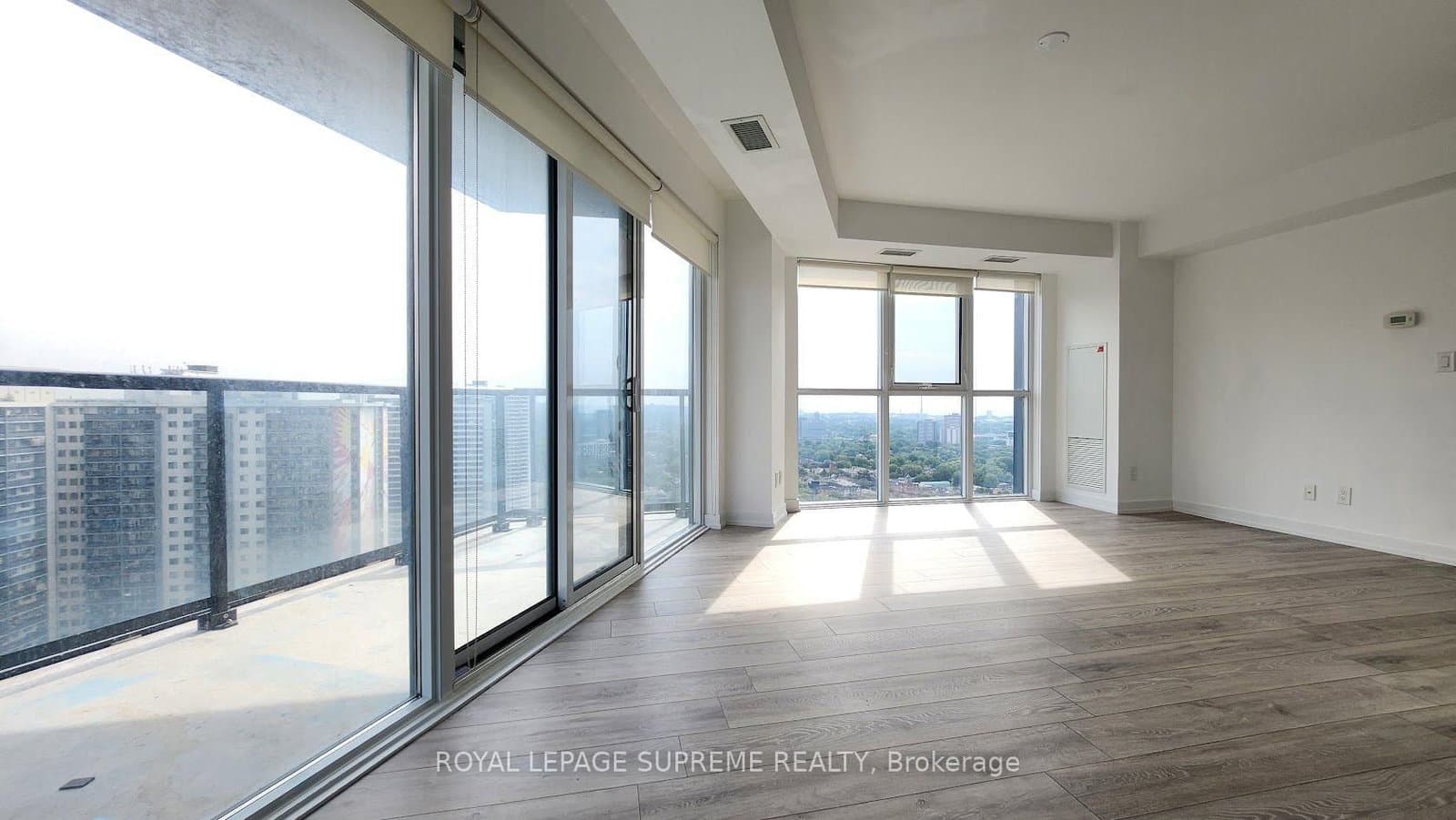 159 Wellesley Street E, Unit 2603 thumbnail 2