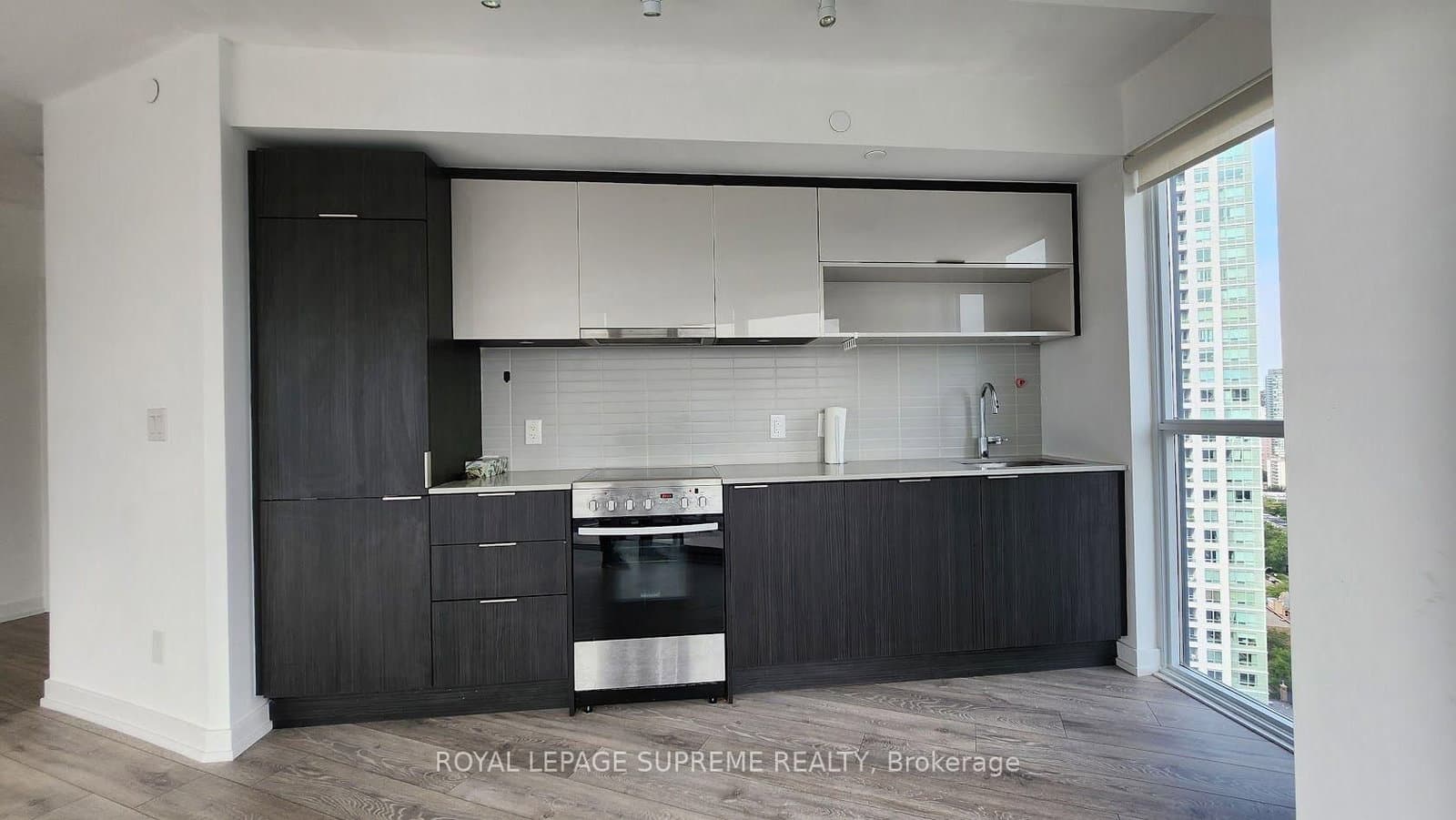 159 Wellesley Street E, Unit 2603 thumbnail 9