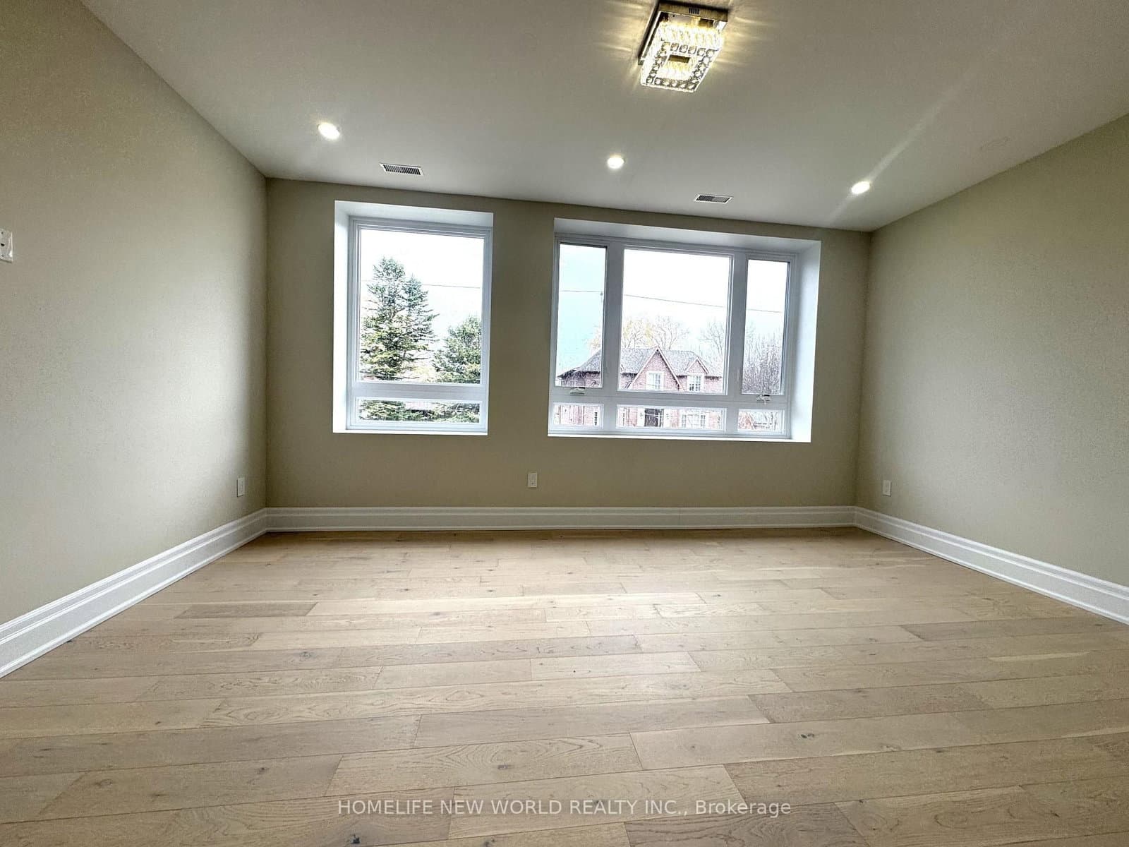 150 Viewmount Avenue thumbnail 27