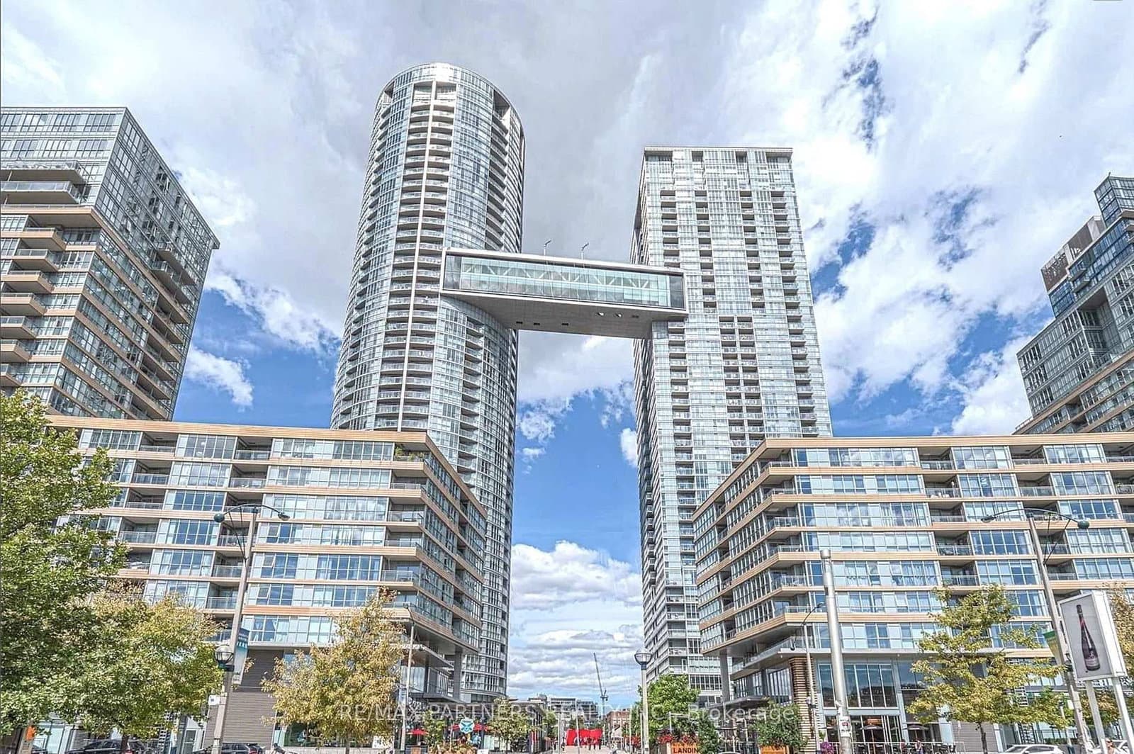 15 Iceboat Terrace, Unit 1806 - Image 1