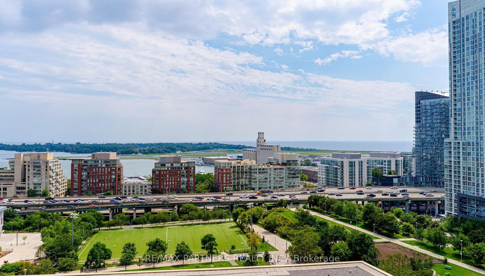 15 Iceboat Terrace, Unit 1806 thumbnail 14