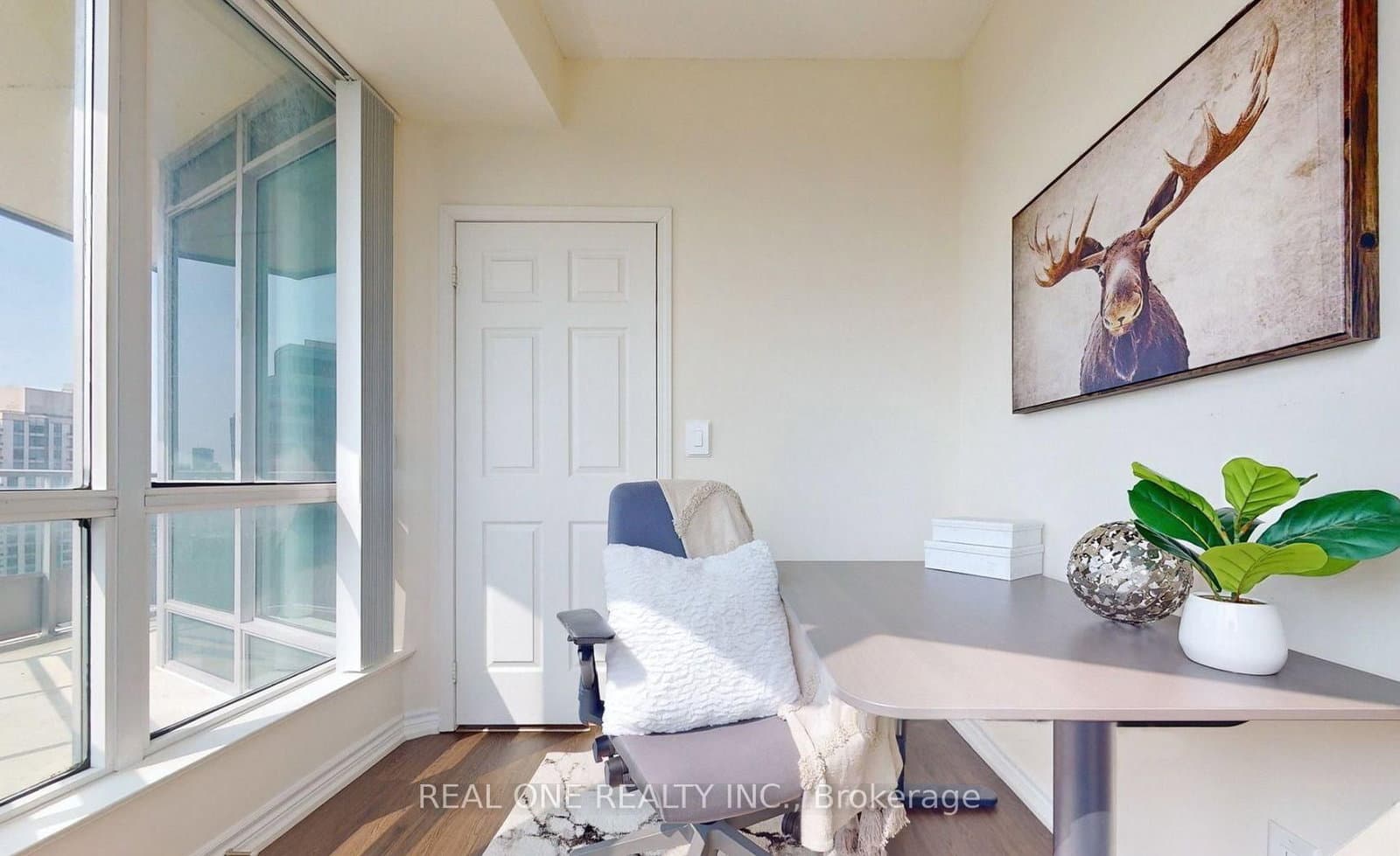 18 Holmes Avenue, Unit 2303 thumbnail 13