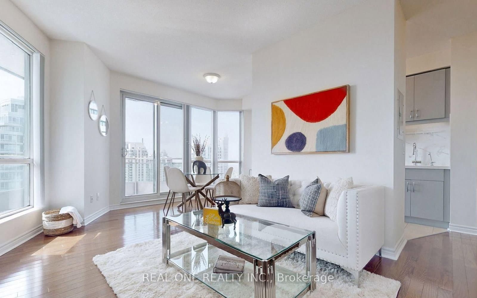 18 Holmes Avenue, Unit 2303 thumbnail 2