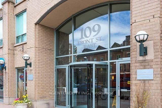 109 Front Street E, Unit 622 - Image 1