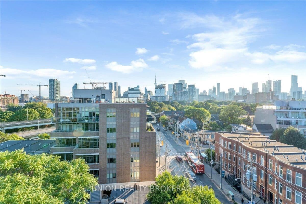 569 King Street E, Unit 404 thumbnail 29