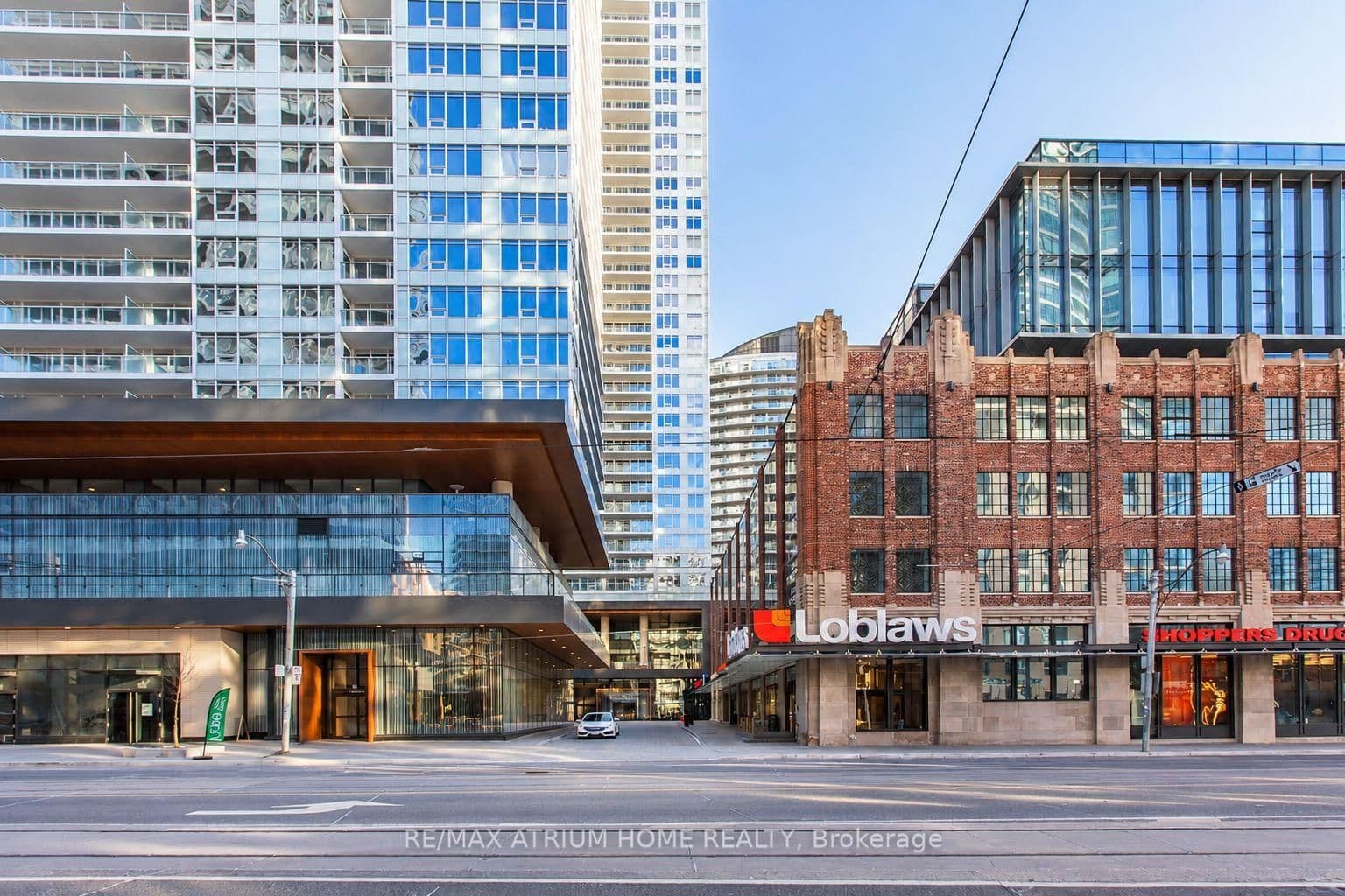 17 Bathurst Street, Unit 909 - Image 1