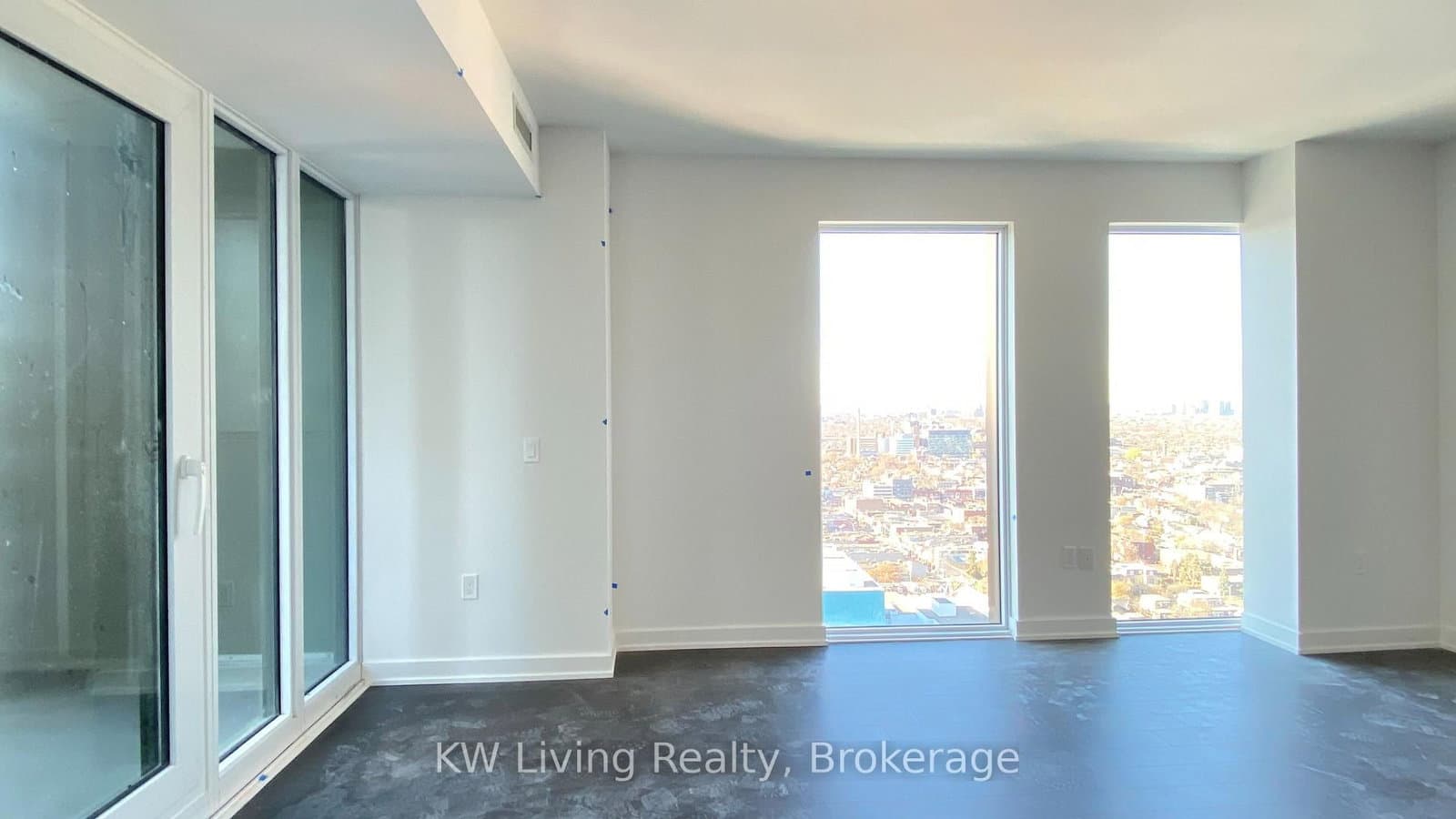 238 Simcoe Street, Unit 3208 thumbnail 11