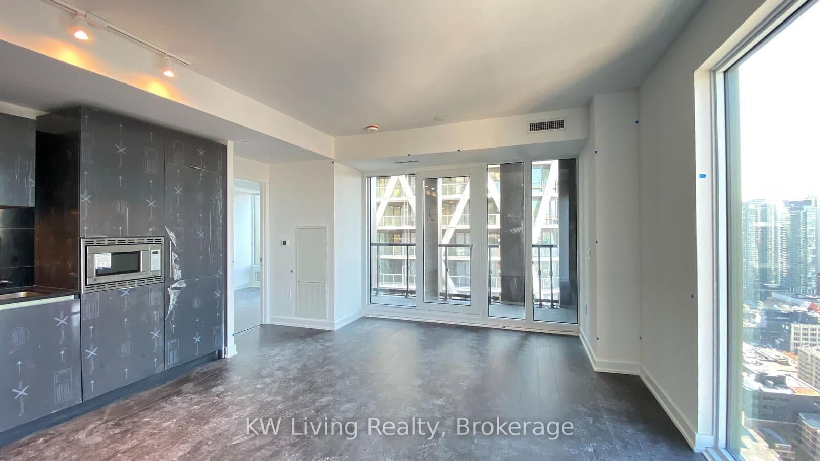 238 Simcoe Street, Unit 3208 thumbnail 9