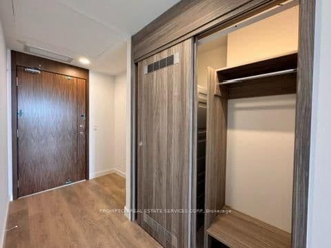 68 Esther Shiner Boulevard, Unit 2706 thumbnail 5