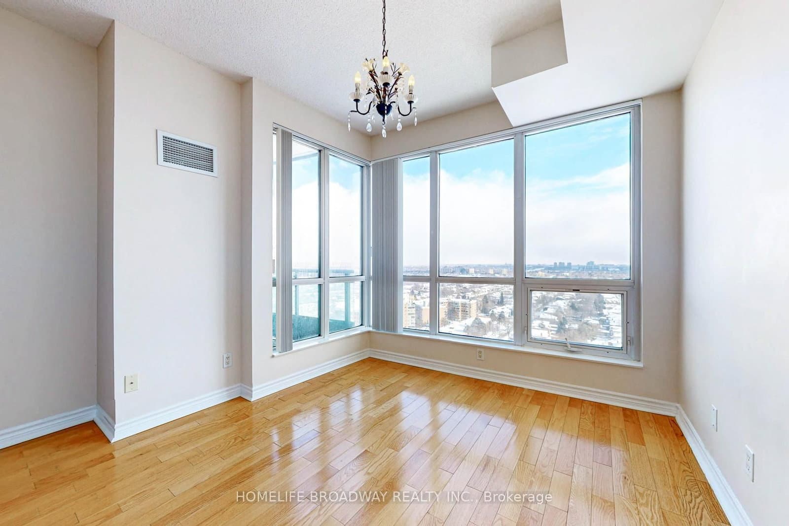 18 Holmes Avenue, Unit 2215 thumbnail 11