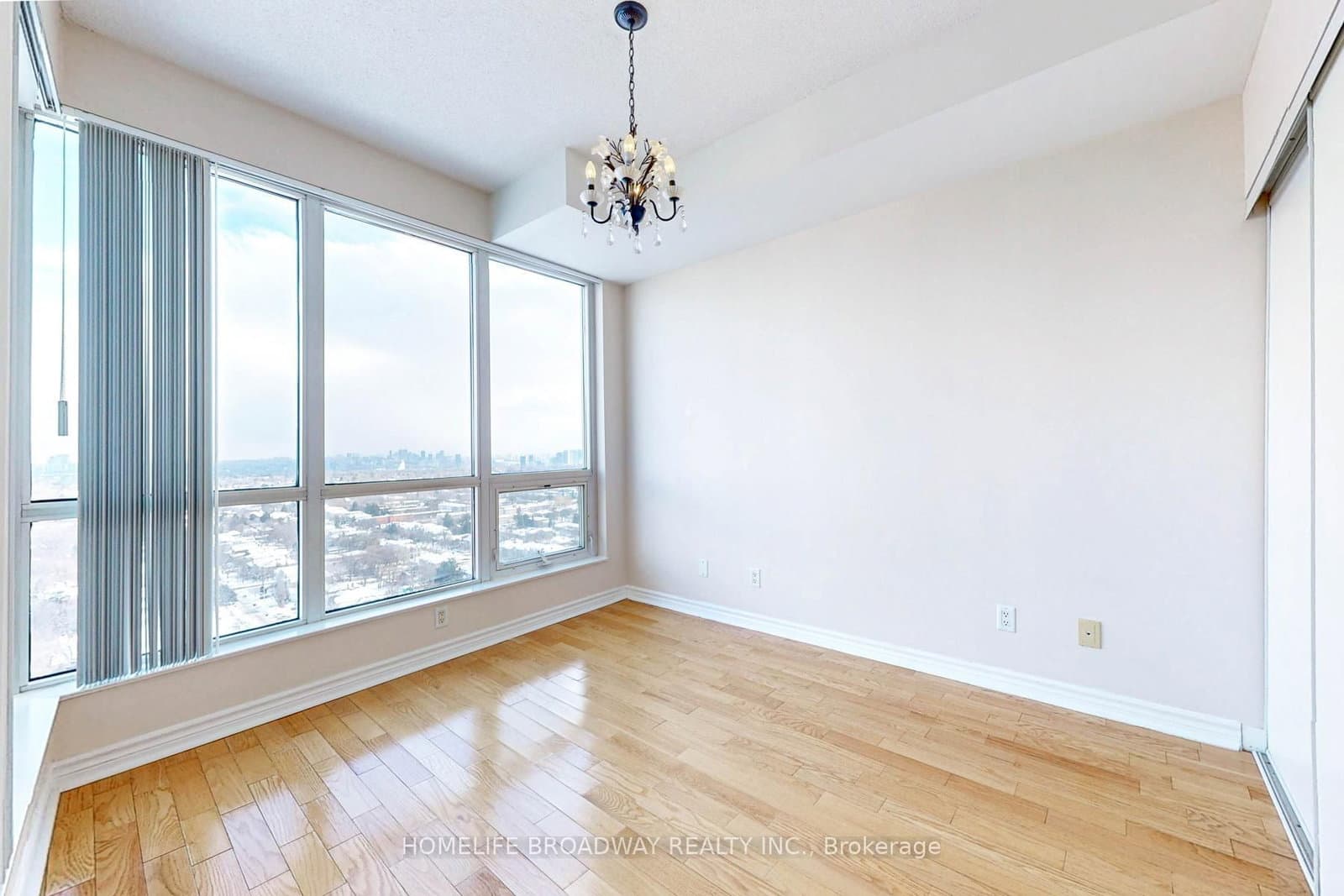 18 Holmes Avenue, Unit 2215 thumbnail 16